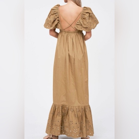 En Saison Flutter Sleeve Eyelet Maxi - Picture 4 of 7